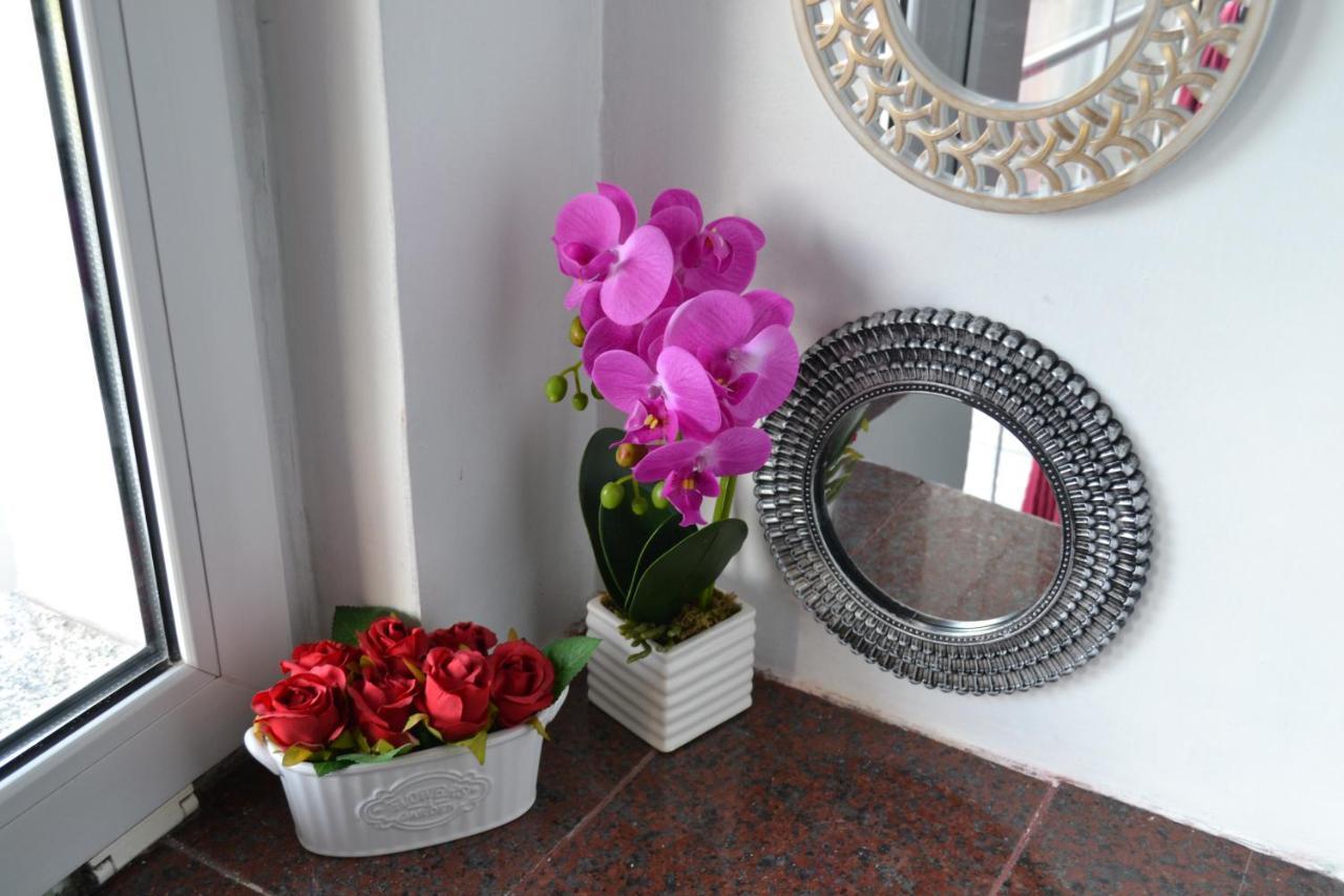Unirii 64 Apartment Bucharest Exterior photo
